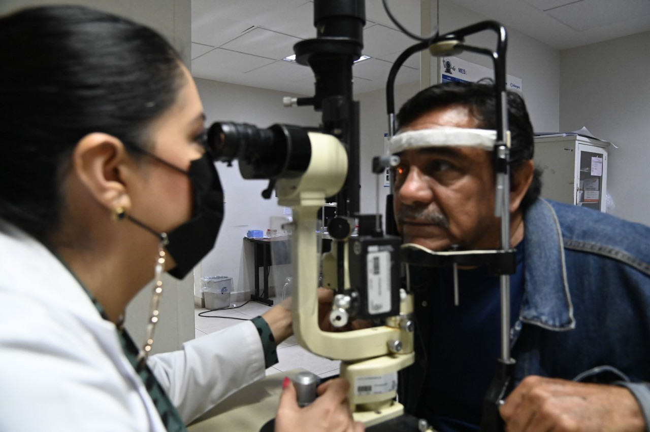 Invita El Cidocs A Campaña De Detección Del Glaucoma Parlamento Universitario 4485